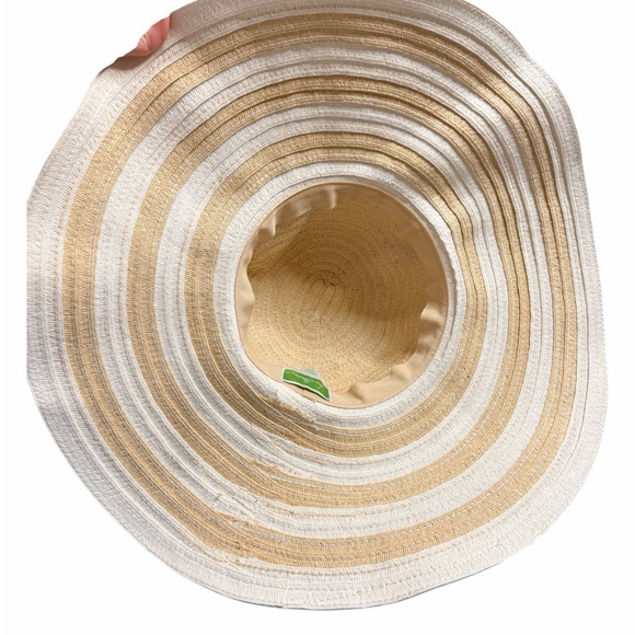 Vera Bradley Tan and White Striped Hat